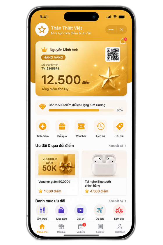 Mẫu Zalo Mini App tích điểm: thẻ thành viên hạng vàng có mã QR, thanh tiến độ lên hạng và danh sách quà đổi điểm